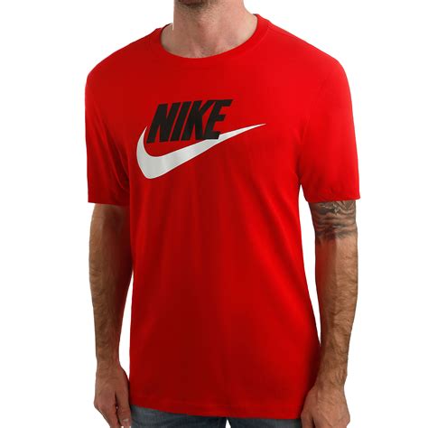 nike t shirt herren günstig|Nike T.